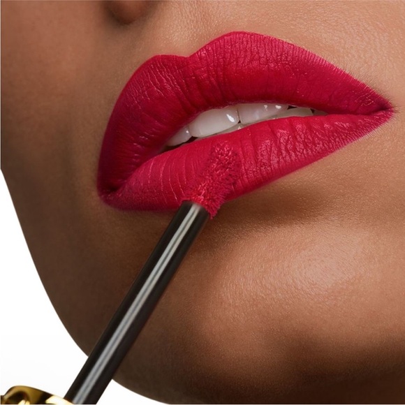 Christian Louboutin Rouge Louboutin Matte Fluid Lip Color: Aimanta 002F - Picture 8 of 14